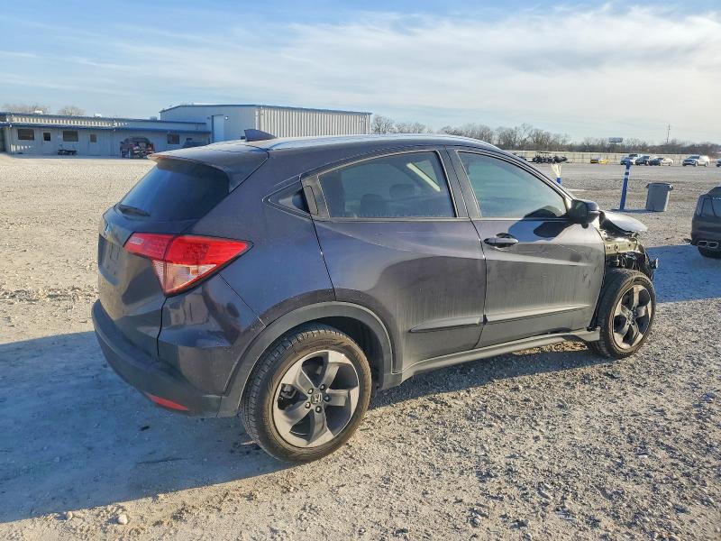 Photo 3 from auction – 2018 HONDA HR-V with VIN 3CZRU5H75JM718436