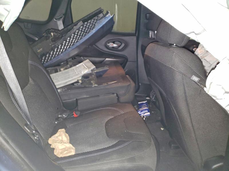 Photo 10 from auction – 2019 JEEP CHEROKEE with VIN 1C4PJMCB7KD441474