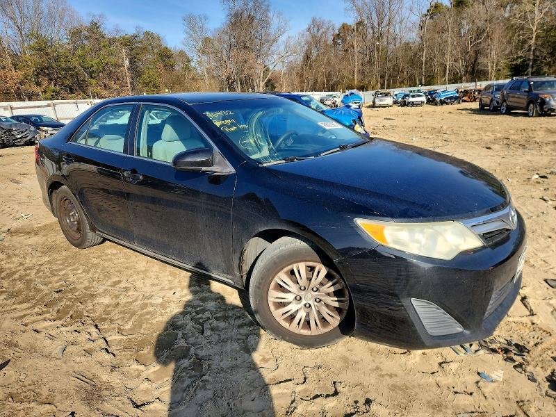 Photo 4 from auction – 2012 TOYOTA CAMRY with VIN 4T1BF1FK5CU055543