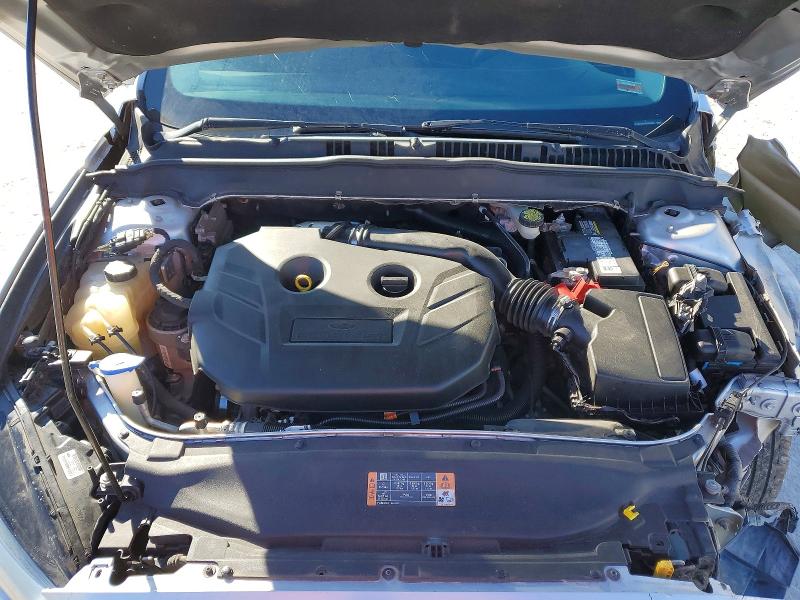 Photo 11 from auction – 2016 FORD FUSION with VIN 3FA6P0T91GR332867
