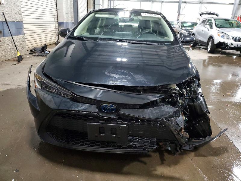 Photo 5 from auction – 2022 TOYOTA COROLLA LE with VIN JTDEAMDE1NJ050729