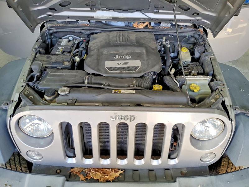 Photo 12 from auction – 2015 JEEP WRANGLER U with VIN 1C4BJWDG9FL718038
