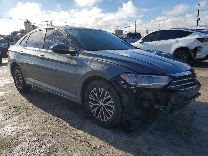 Photo 4 from auction – 2019 VOLKSWAGEN JETTA S with VIN 3VWCB7BU2KM176853