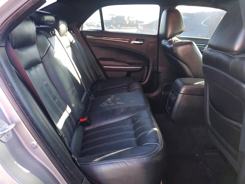 Photo 10 from auction – 2018 CHRYSLER 300 S with VIN 2C3CCABG6JH240174