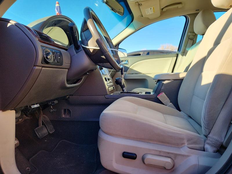 Photo 7 from auction – 2009 FORD TAURUS SE with VIN 1FAHP23W59G126388