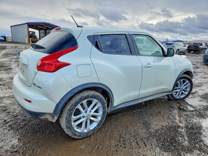 Photo 3 from auction – 2011 NISSAN JUKE S with VIN JN8AF5MV3BT011392