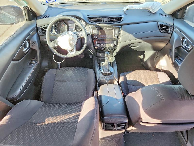 Photo 8 from auction – 2019 NISSAN ROGUE S with VIN 5N1AT2MT5KC798679