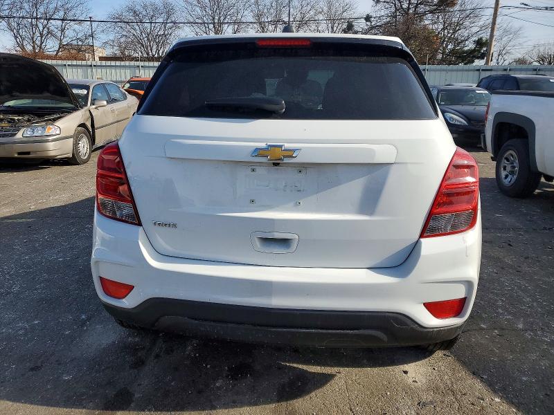 Photo 6 from auction – 2020 CHEVROLET TRAX with VIN KL7CJKSB7LB032437