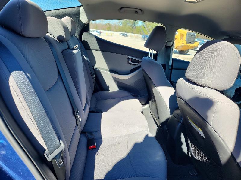 Photo 10 from auction – 2016 HYUNDAI ELANTRA with VIN 5NPDH4AE6GH684979