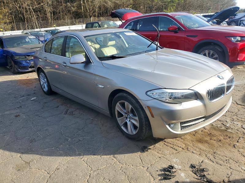 Photo 4 from auction – 2011 BMW 528 I with VIN WBAFR1C59BC738973