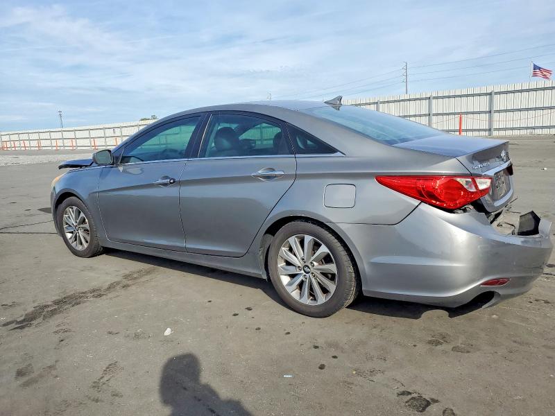Photo 2 from auction – 2011 HYUNDAI SONATA SE with VIN 5NPEC4AC1BH260622
