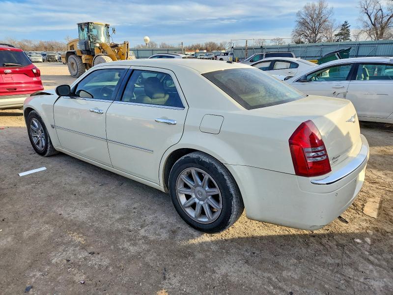 Photo 2 from auction – 2006 CHRYSLER 300C with VIN 2C3LA63H86H365422