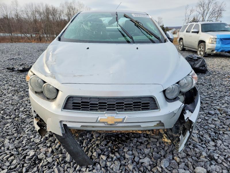 Photo 5 from auction – 2015 CHEVROLET SONIC LT with VIN 1G1JC5SG8F4135451