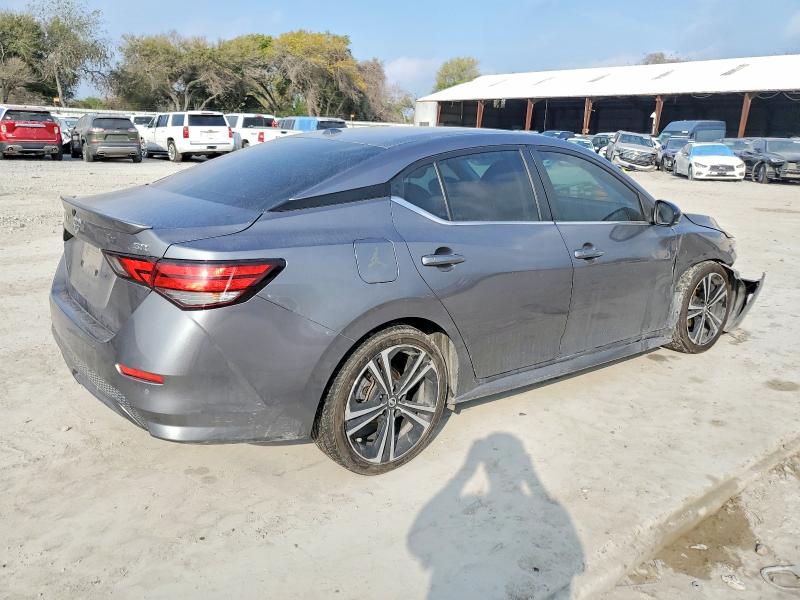 Photo 3 from auction – 2020 NISSAN SENTRA SR with VIN 3N1AB8DV5LY312699