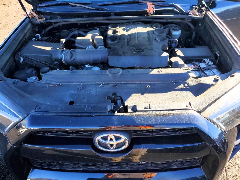 Photo 12 from auction – 2017 TOYOTA 4RUNNER with VIN JTEZU5JR7H5155371