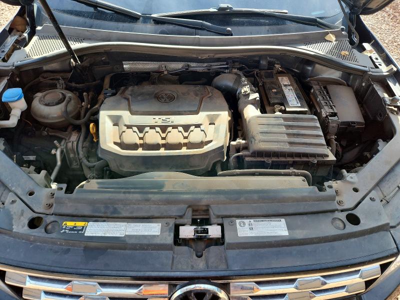 Photo 12 from auction – 2018 VOLKSWAGEN TIGUAN SE with VIN 3VV2B7AX7JM200543