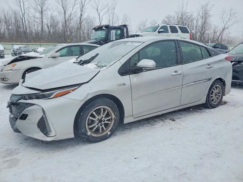 Photo 1 from auction – 2017 TOYOTA PRIUS PRIM with VIN JTDKARFPXH3064975