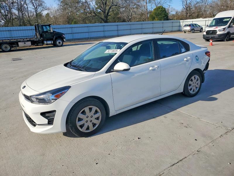 KIA RIO 2021 with VIN 3KPA24AD2ME427782 - Photo from auction