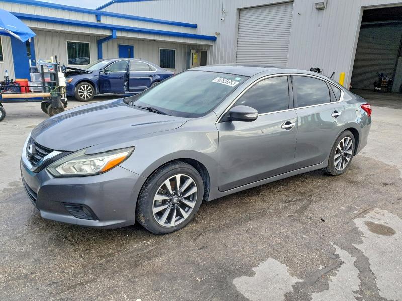 NISSAN ALTIMA 2.5 2017 with VIN 1N4AL3AP2HC213699 - Photo from auction
