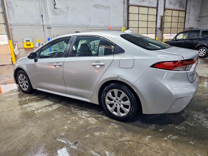 Photo 2 from auction – 2022 TOYOTA COROLLA with VIN 5YFEPMAE6NP277073