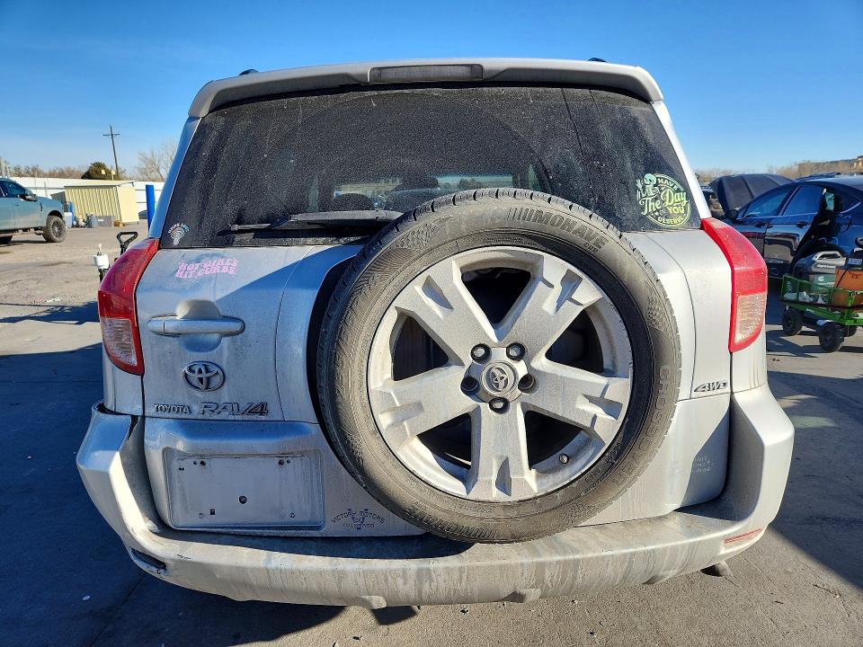 Photo 6 from auction – 2007 TOYOTA RAV4 SPORT with VIN JTMBK32V276017063