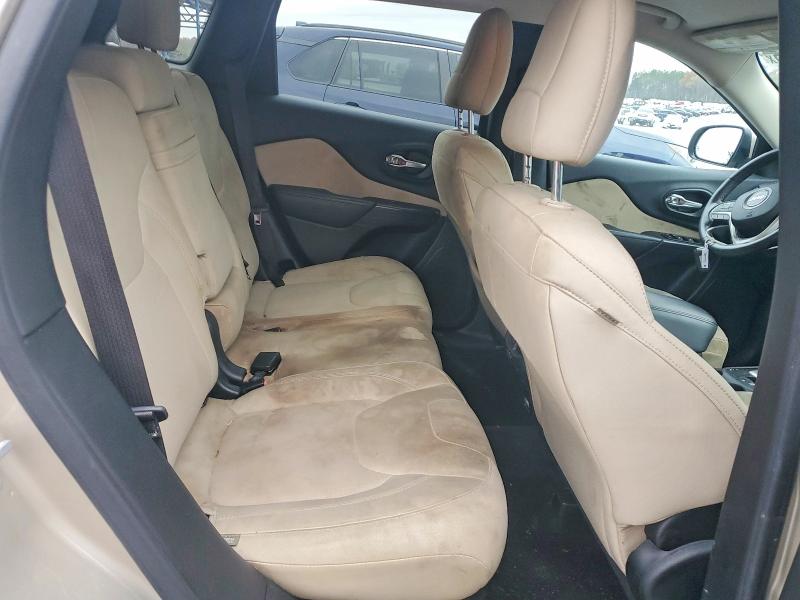Photo 10 from auction – 2015 JEEP CHEROKEE with VIN 1C4PJLCB4FW616669
