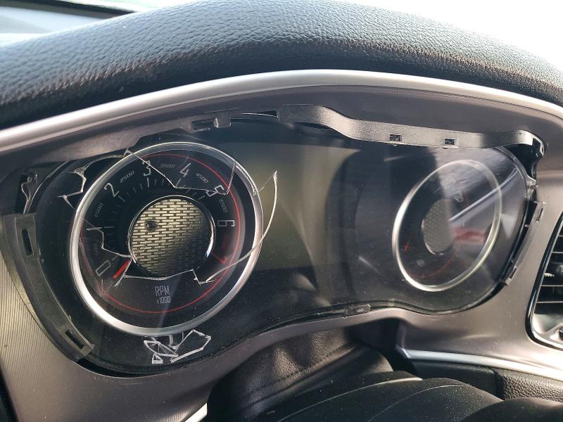 Photo 9 from auction – 2019 DODGE CHALLENGER with VIN 2C3CDZAG0KH714778