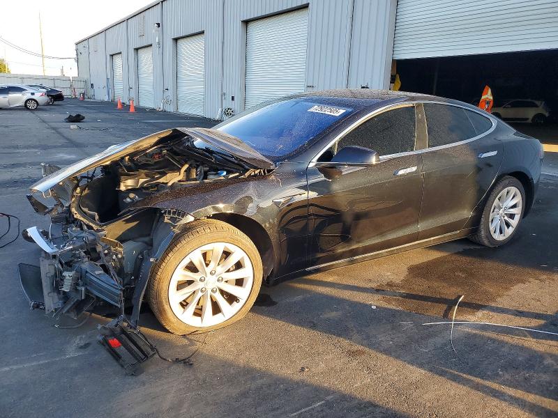 TESLA MODEL S 2017 with VIN 5YJSA1E27HF190771 - Photo from auction