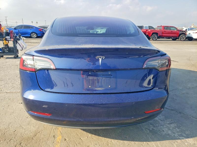 Photo 6 from auction – 2018 TESLA MODEL 3 with VIN 5YJ3E1EA1JF035896
