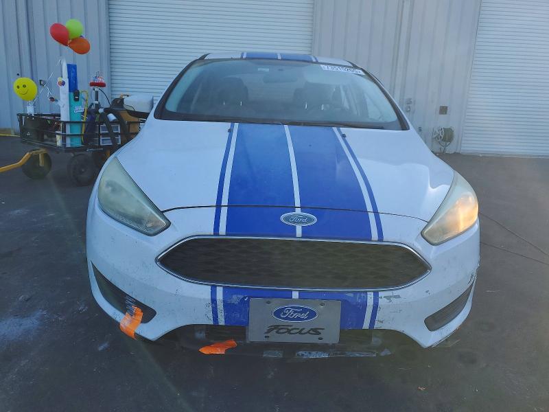 Photo 5 from auction – 2015 FORD FOCUS SE with VIN 1FADP3F22FL224407