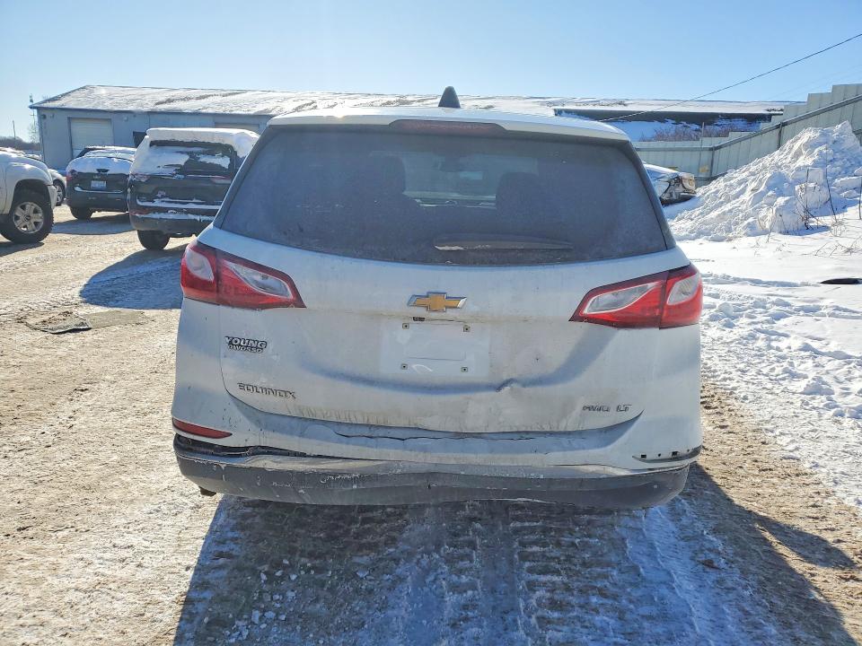 Photo 6 from auction – 2020 CHEVROLET EQUINOX LT with VIN 2GNAXTEV4L6168782