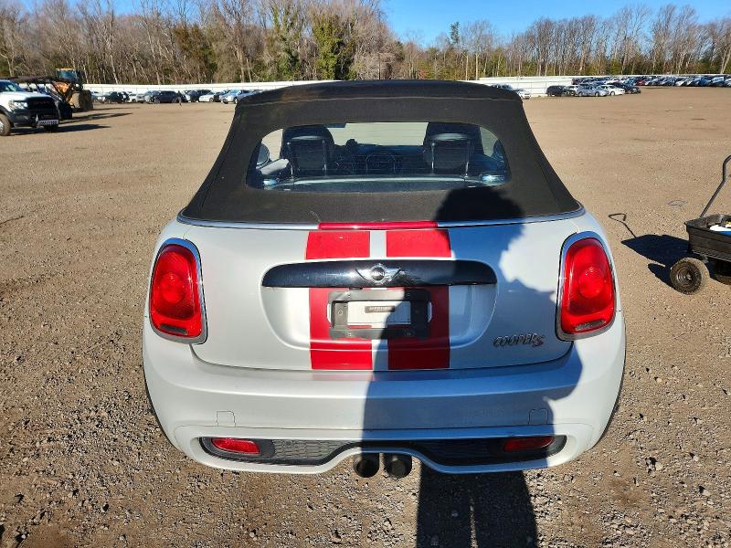 Photo 6 from auction – 2018 MINI COOPER with VIN WMWWG9C55J3E38854
