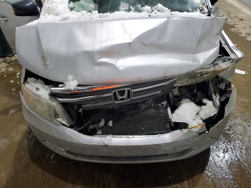 Photo 12 from auction – 2011 HONDA ODYSSEY TO with VIN 5FNRL5H96BB052834