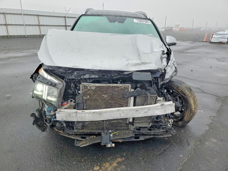Photo 5 from auction – 2023 HYUNDAI SANTA FE with VIN 5NMS4DAL5PH651115
