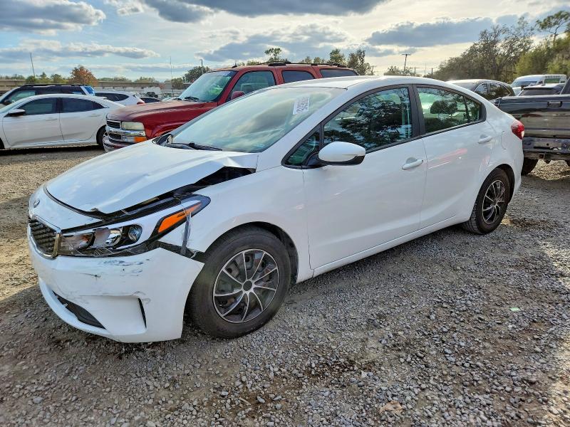 KIA FORTE LX 2017 with VIN 3KPFK4A7XHE011890 - Photo from auction
