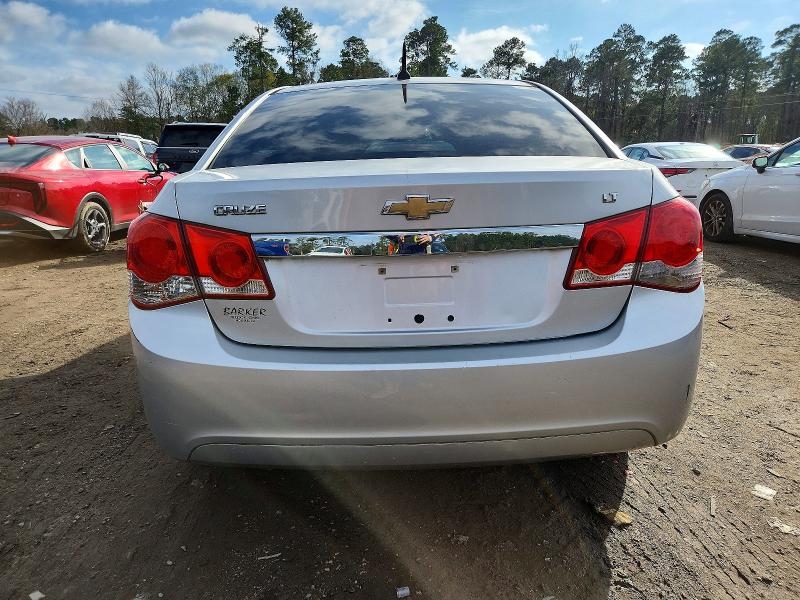 Photo 6 from auction – 2012 CHEVROLET CRUZE LT with VIN 1G1PG5SC7C7270104