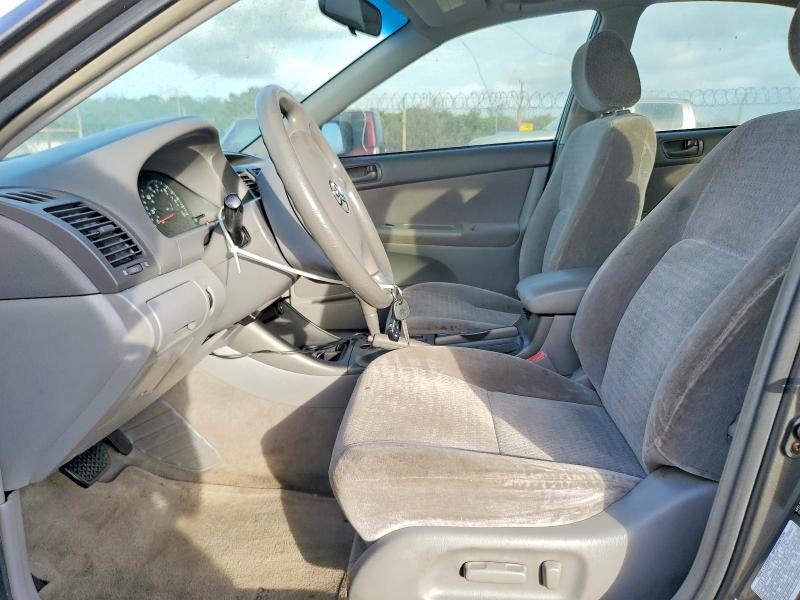 Photo 7 from auction – 2003 TOYOTA CAMRY LE with VIN JTDBF32K030138083