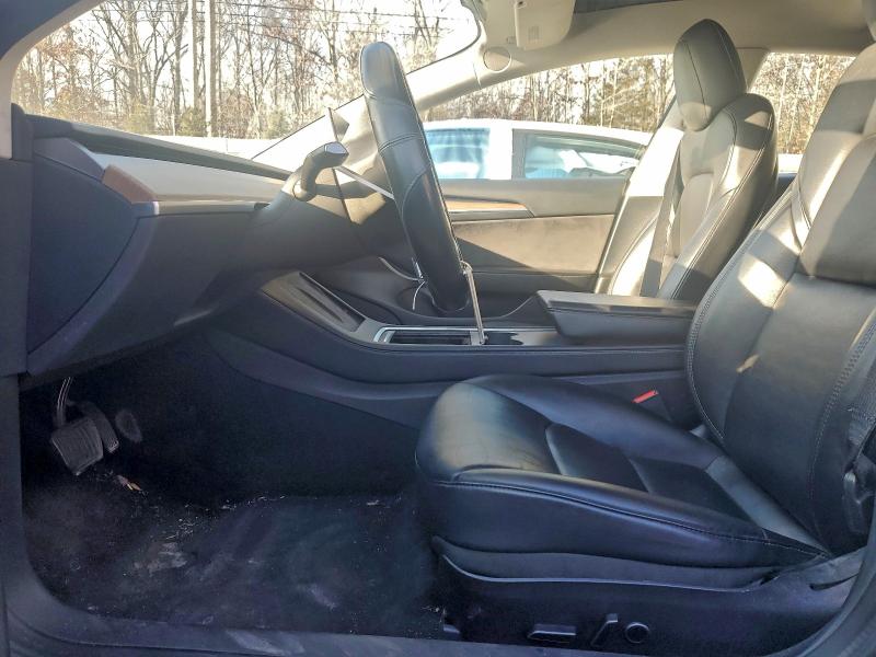 Photo 7 from auction – 2022 TESLA MODEL 3 with VIN 5YJ3E1EA7NF287030