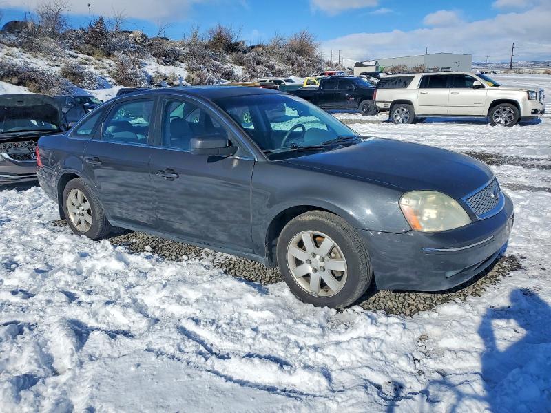 Photo 4 from auction – 2007 FORD FIVE HUNDRED with VIN 1FAHP27137G124764