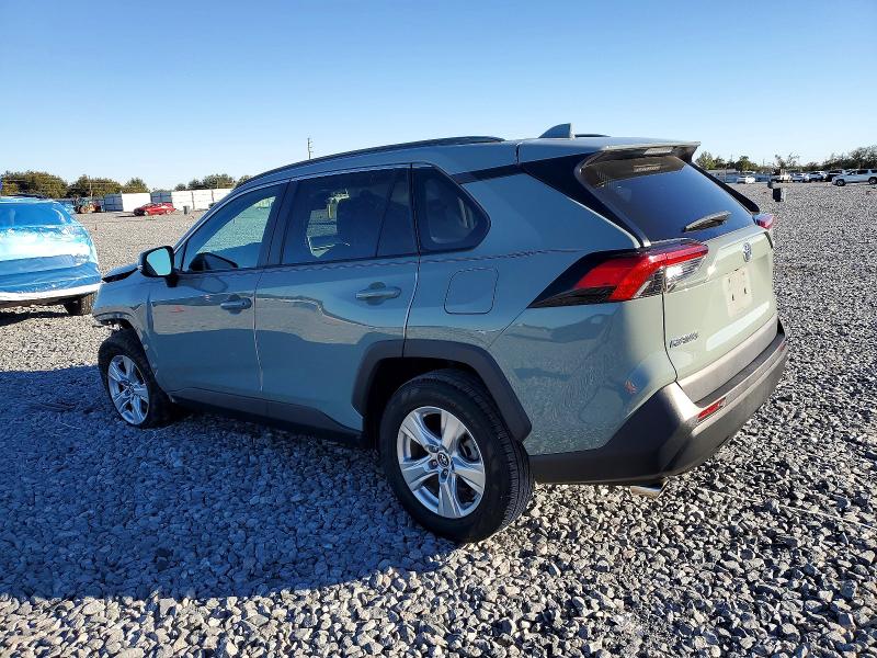 Photo 2 from auction – 2021 TOYOTA RAV4 with VIN 2T3W1RFV2MW112072