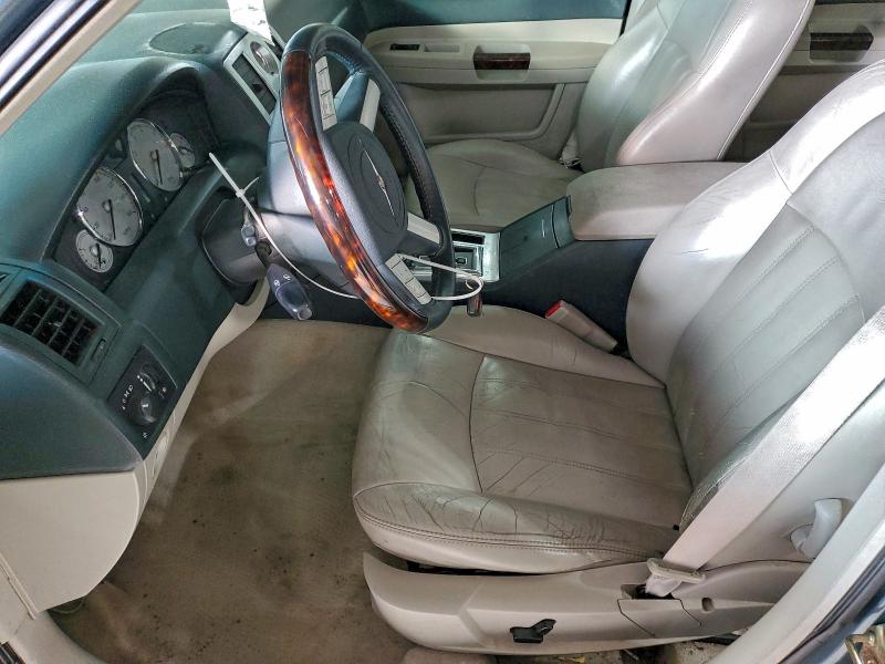 Photo 7 from auction – 2005 CHRYSLER 300C with VIN 2C3JA63H65H564328