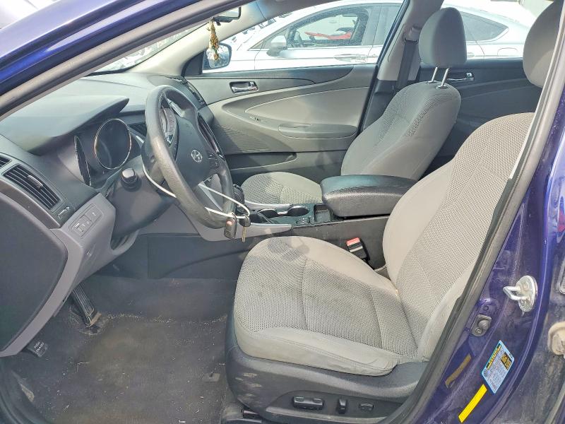 Photo 7 from auction – 2013 HYUNDAI SONATA with VIN 5NPEB4AC6DH620585