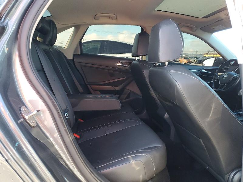 Photo 10 from auction – 2019 VOLKSWAGEN JETTA S with VIN 3VWCB7BU2KM176853