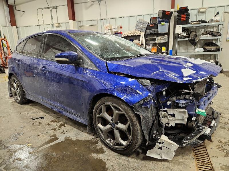 Photo 4 from auction – 2015 FORD FOCUS with VIN 1FADP3L98FL229001