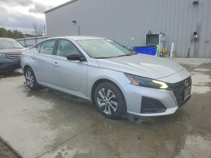 Photo 4 from auction – 2024 NISSAN ALTIMA with VIN 1N4BL4BV8RN329504