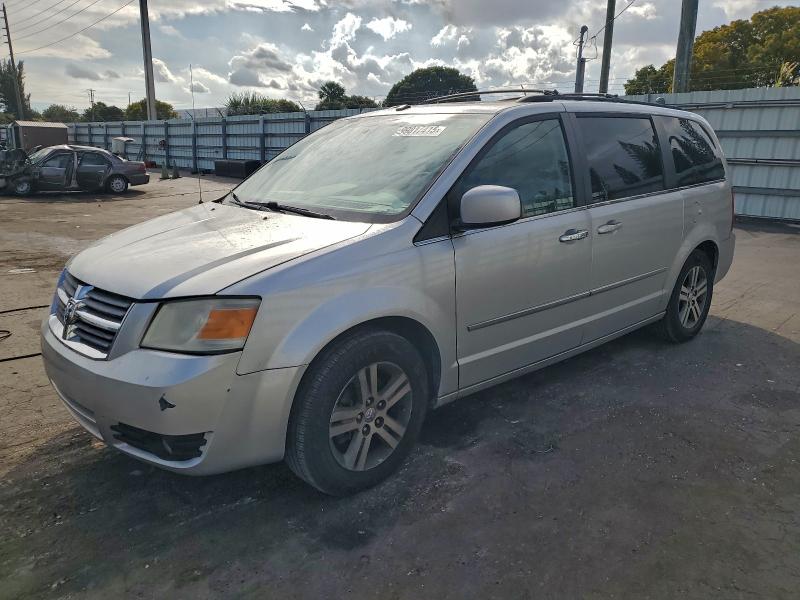 DODGE GRAND CARA 2010 with VIN 2D4RN5DX1AR146009 - Photo from auction