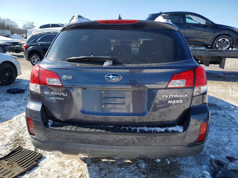 Photo 6 from auction – 2013 SUBARU OUTBACK 2. with VIN 4S4BRBKC0D3221518
