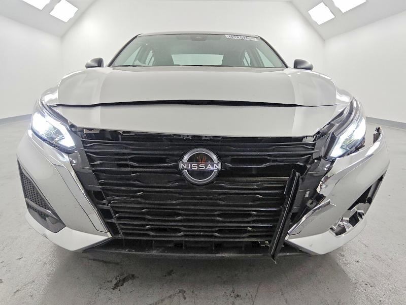 Photo 5 from auction – 2025 NISSAN ALTIMA SV with VIN 1N4BL4DV5SN365380