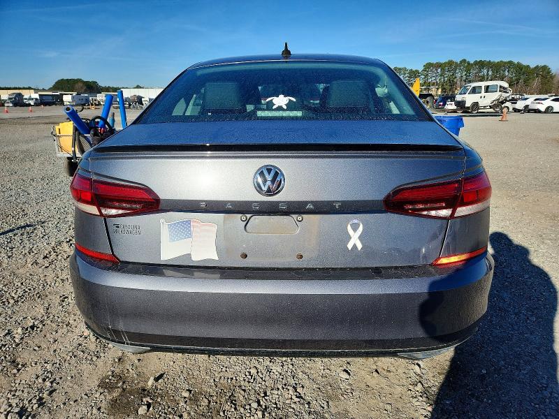 Photo 6 from auction – 2020 VOLKSWAGEN PASSAT R-L with VIN 1VWMA7A36LC008233