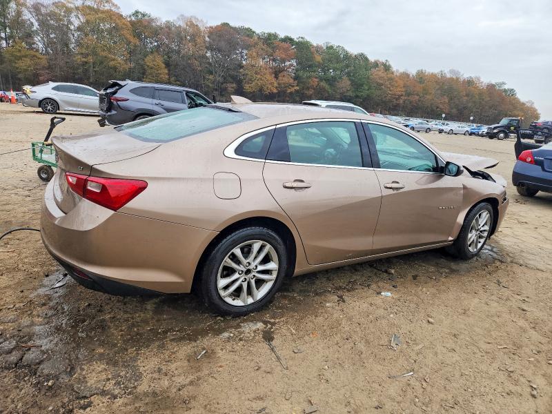 Photo 3 from auction – 2018 CHEVROLET MALIBU LT with VIN 1G1ZD5ST7JF152509
